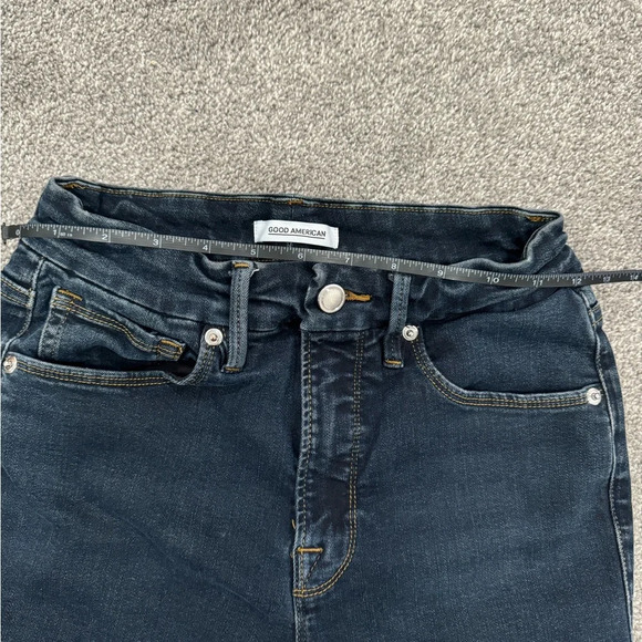 Good American High-Rise Skinny Jeans - Picture 4 of 9